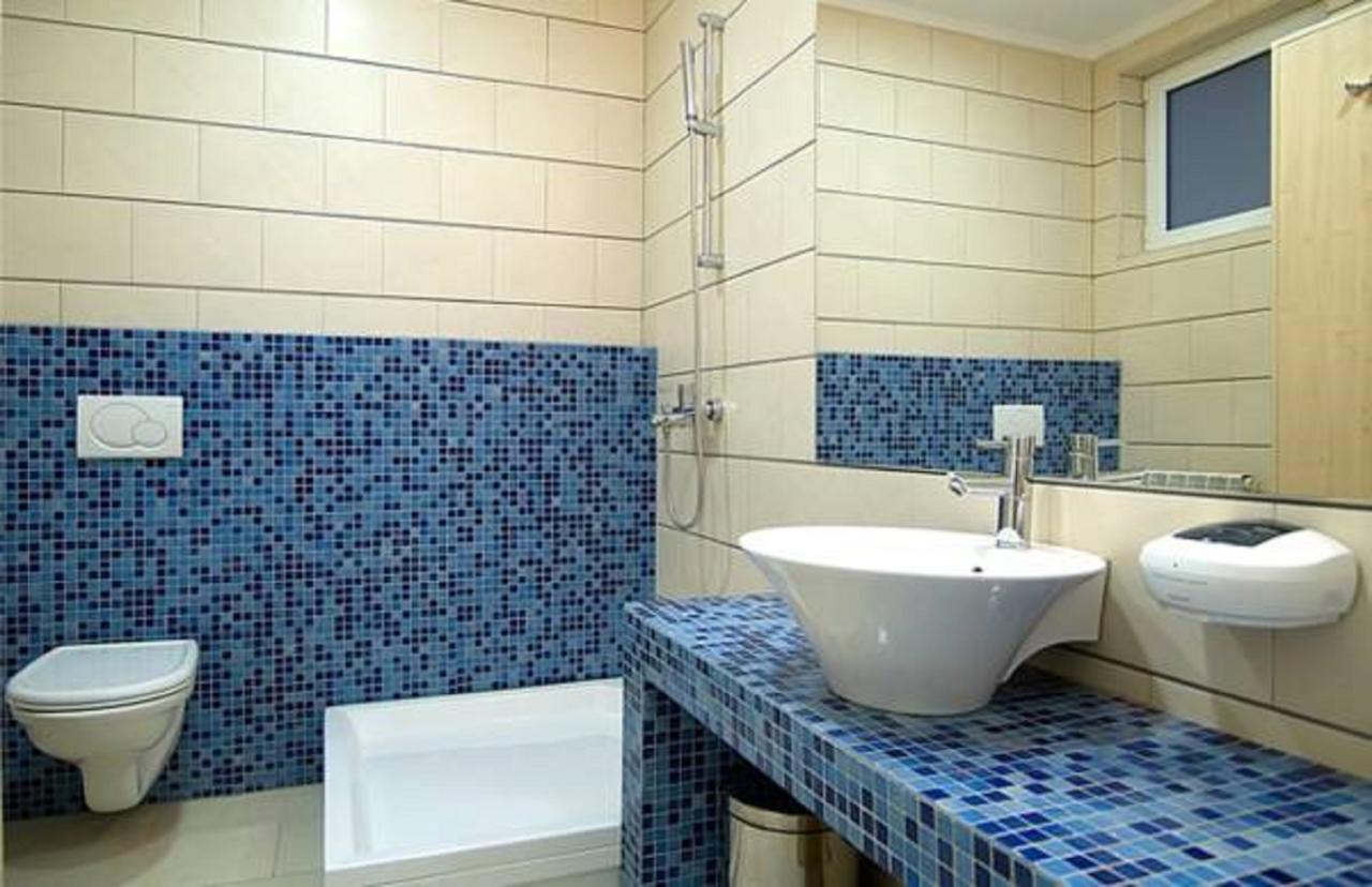 Hotel Blue Star Datia Bagian luar foto